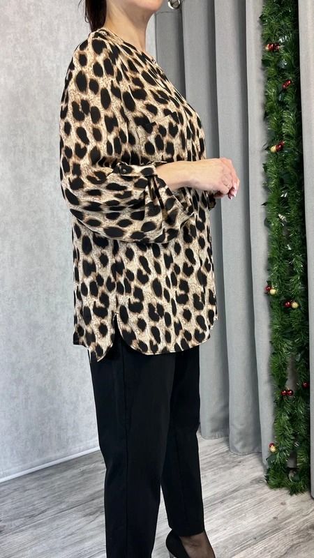 Bluzka szyfonowa w panterkowy print koszulowy fason z długim rękawem rozmiar 52 plus size 2
